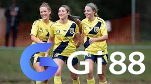 Central Coast Mariners cùng Melbourne Victory